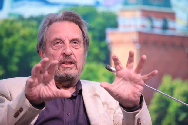 Эррол Маск: Запад вводит санкции против России, потому что завидует стране