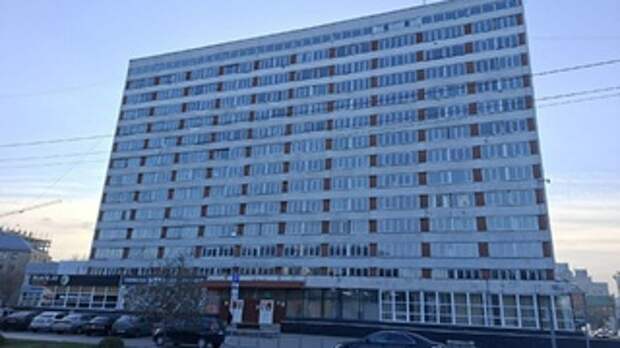 Здание общежития АГАУ в Барнауле / Фото: amic.ru