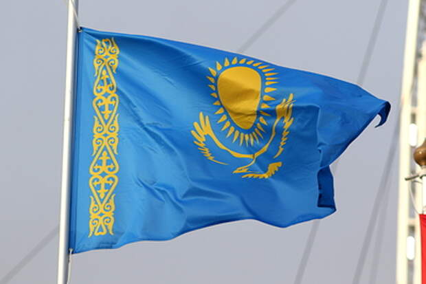 Казахстан призвал своих граждан срочно уехать из Одессы и Харькова