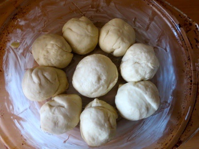 Пампушки с чесноком