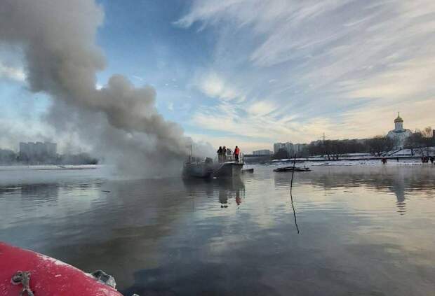 Фото предоставлено спасателями станции "Марьино"