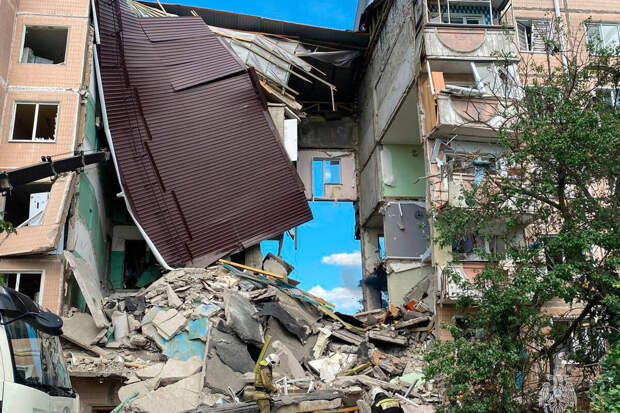 SHOT: ВСУ разрушили дом в Шебекино ударом французской авиабомбы AASM НAMMER
