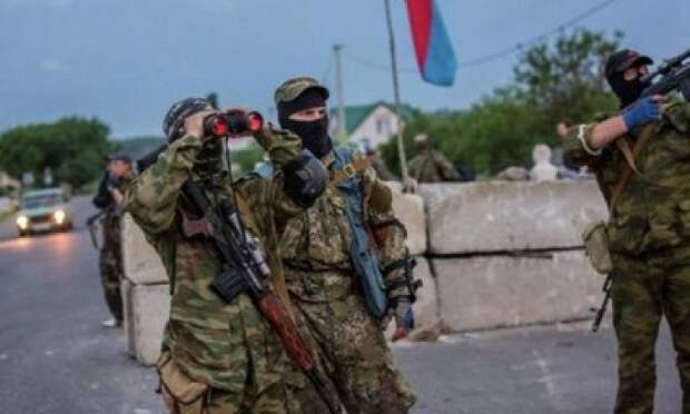 Украинские каратели сдались на милость ополченцев и ударили им в спину