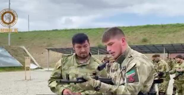 Кадыров сообщил о прибывающем в Чечню потоке добровольцев