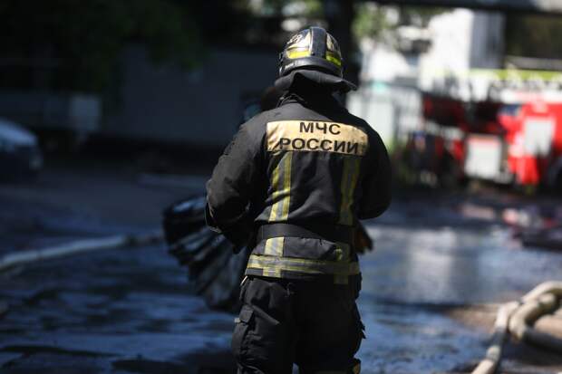 Пожар вспыхнул на Ильском НПЗ на Кубани после атаки дронов