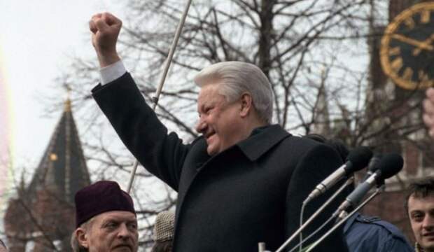 Ельцин сделал подарок США, а Путин его обнулил: “Куда им стрелять?”