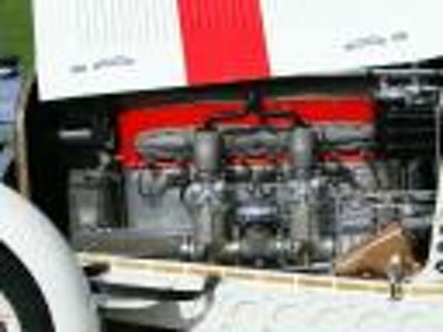 1931 Mercedes-Benz 720 SSKL (современная копия), фото Autozeitung.de