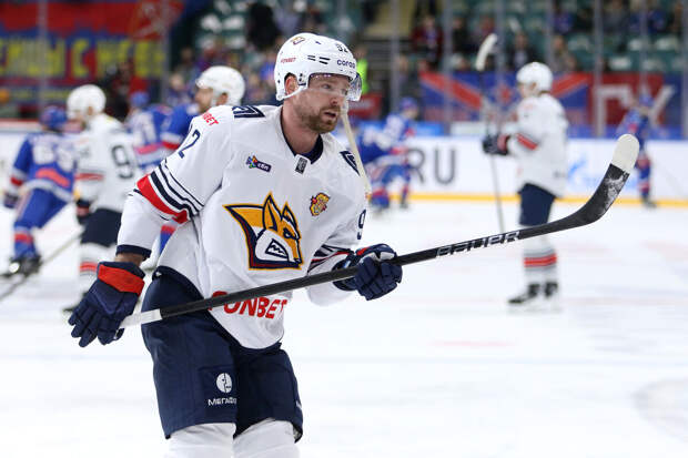 Зарплата хоккеиста Кузнецова после перехода в "Салават Юлаев" увеличилась вдвое