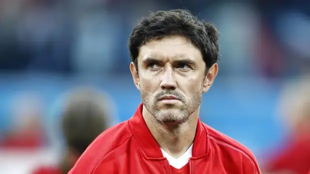 Жирков: все родственники и друзья советовали остаться в футболе и продолжить играть