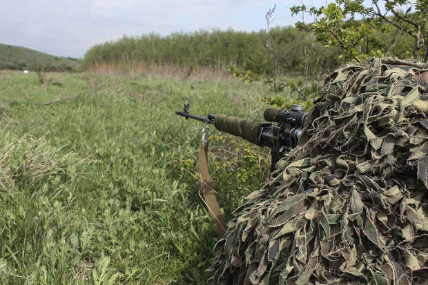 В Амурской области снайперы ВВО уничтожили условного противника