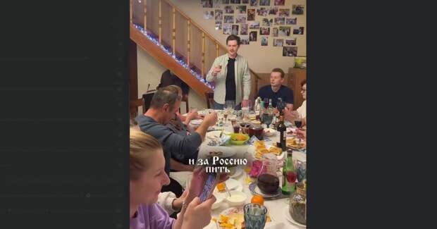 "Принудительная русификация" может выглядеть и так )