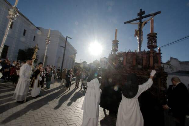 Житель Тулы получил три суток ареста за выходку на пасхальном крестном ходе