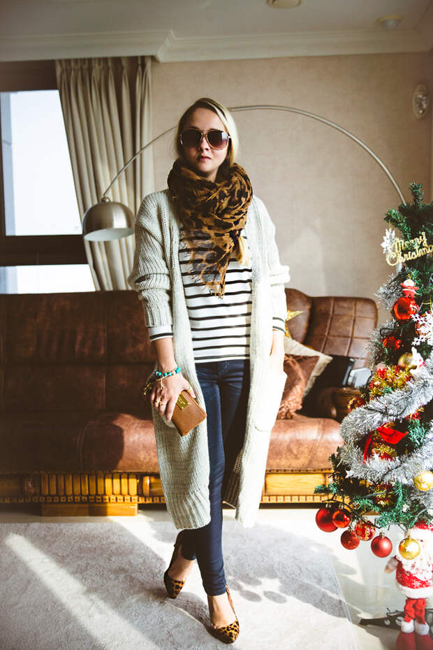 Olga choi fashion blogger myblondegal South Korea smart casual elegant Kate-Katy long cardigan Tommy Hilfiger jeans-06109