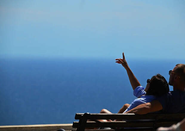 Турдом: туры в Египет подорожали вдвое, на курортах ввели комендантский час