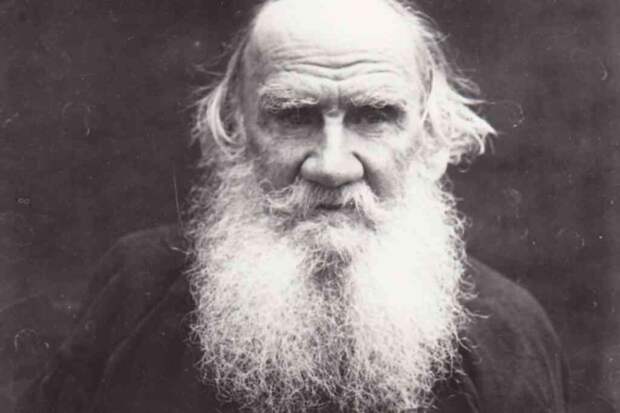 Финансовая империя Льва Толстого: как классик зарабатывал 1,5 миллиона рублей в месяц