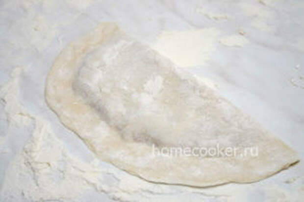 Syroj cheburek 300x200 Чебуреки