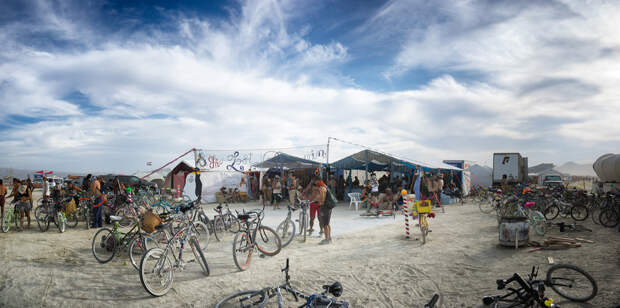 США. Невада. Пустыня Блэк-Рок. Во время фестиваля Burning Man 2014. (John Chandler)