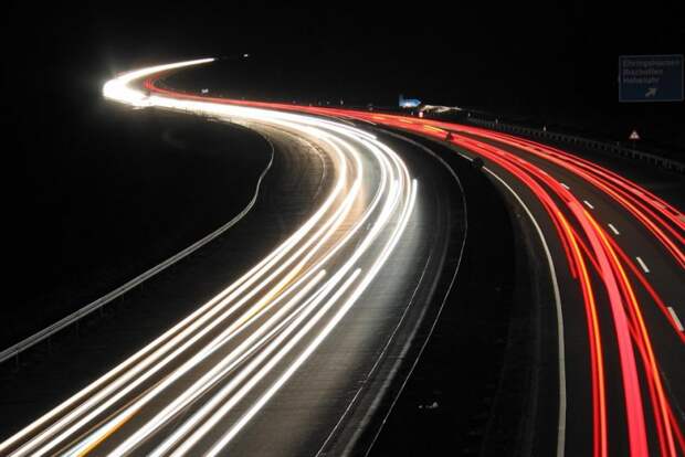 Немецкий автобан - Почему предельная скорость не опасна? Немецкий автобан - Почему предельная скорость не опасна? автобан, германия, дороги