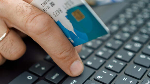 Ozon: перед покупкой подарков стоит защитить свои аккаунты в онлайн-магазинах