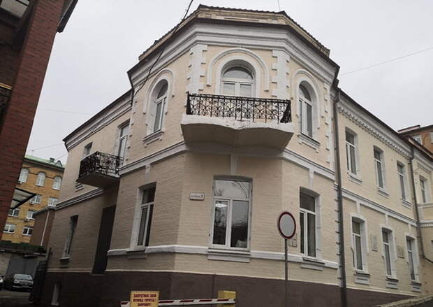 На Тихоокеанском флоте специалисты «ЦЖКУ» отметили День работников бытового обслуживания населения и ЖКХ