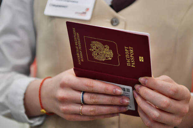 Россиянка лишилась отпуска за границей из-за ошибки в загранпаспорте и засудила МВД