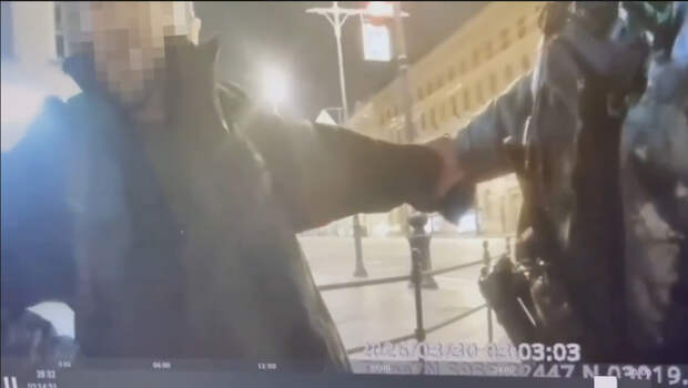 Росгвардия задержала пьяного дебошира с пневматом у площади Александра Невского