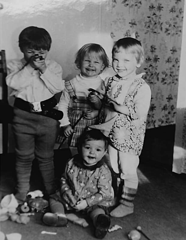 Дети играют, СССР. Фото: meshok.net