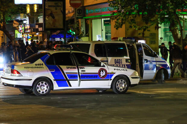 В Армении задержали мужчину, разыскиваемого в РФ за махинации с криптовалютой