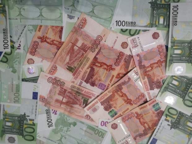 В Самаре судят банду из 7 человек за мошенничества на 478 млн рублей