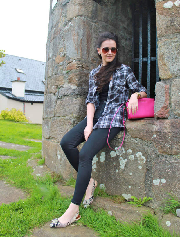 Irish Fashion Monochrome Checks 17