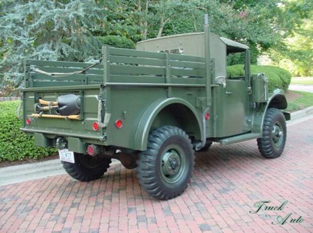M37