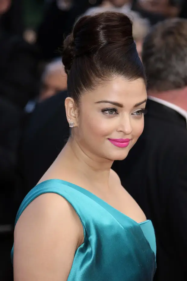 Выкинуть из головы: 25 причесок из 90-х и 00-х, которые никогда не вернутся в моду