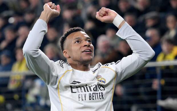 Стала известна дата возвращения Мбаппе на поле после травмы