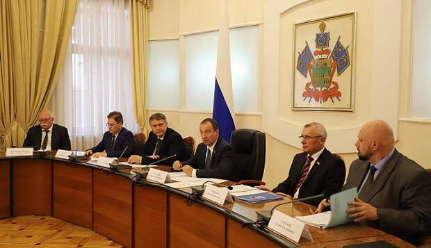 В ЗСК прошли парламентские слушания: Устав края приведен в соответствие с федеральным законодательством