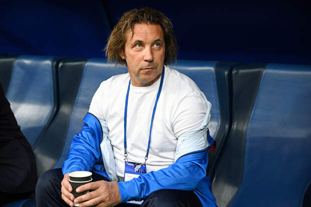 Мостовой призвал искусственно не внедрять россиян в составы футбольных клубов