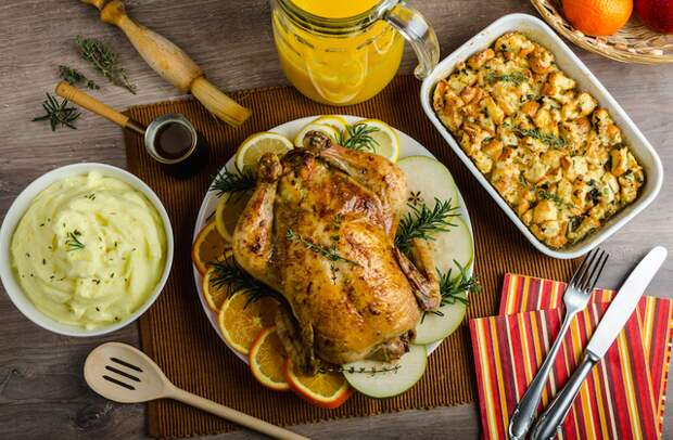Курица уже давно стала традиционным новогодним блюдом во многих странах