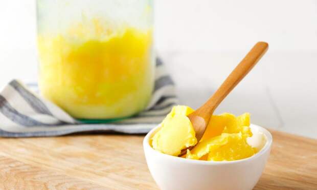 Жирность не менее 99% и еще 4 признака хорошего топленого масла назвали в Роспотребнадзоре