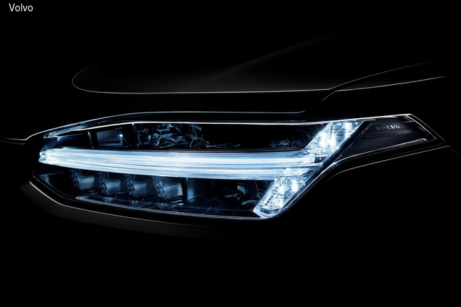 Volvo XC 90 щеголяет импозантной внешностью