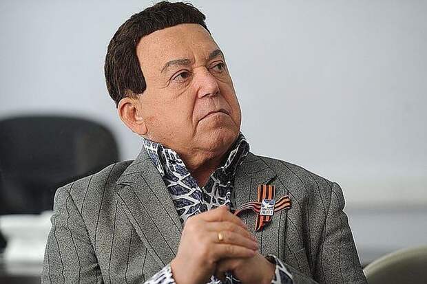 Иосиф Кобзон рад, что его примеру поехать в Донбасс последовали его коллеги