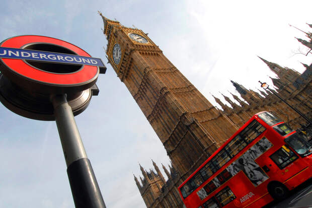 Министр обороны Британии Хили объявил о своем скором визите на Украину