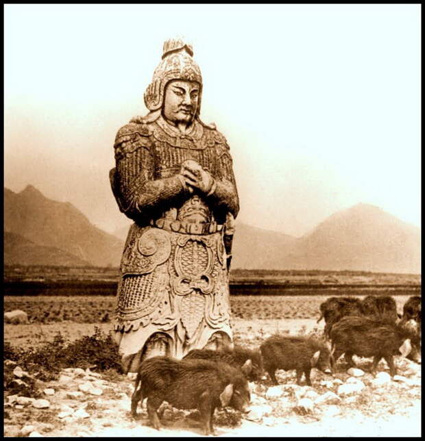 Фигура генерала. Гробницы Мин - дорога духов. Фигура генерала. Гробницы Мин - дорога духов. исторические фото, история, китай