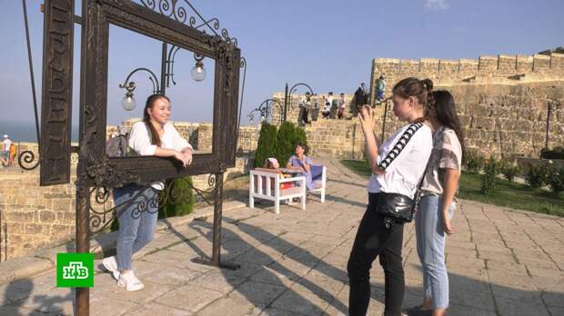 Юным участникам ансамбля из Донбасса организовали экскурсии и проживание в Дагестане