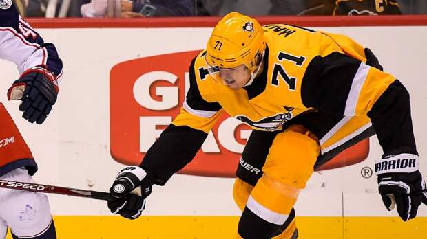 Форвард «Питтсбурга» Евгений Малкин провел тысячный матч в НХЛ