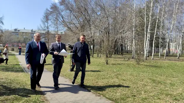 Новый фонтан, брусчатка и много зелени. Как может преобразиться сквер на площади Октября в Барнауле