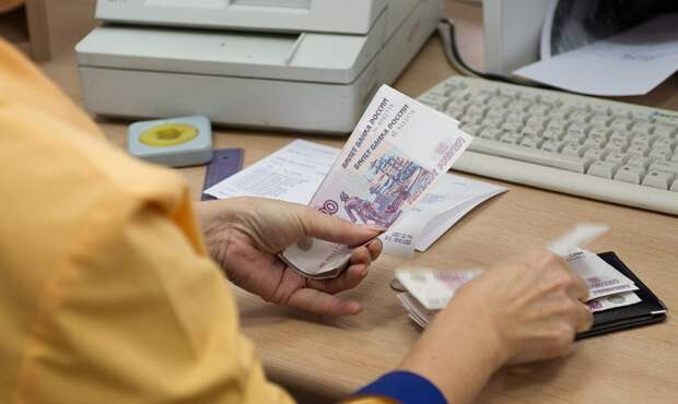 Минтруд предложил увязать зарплаты руководителей ФГУП с доходами рядовых работников Минтруд предложил увязать зарплаты руководителей ФГУП с доходами рядовых работников