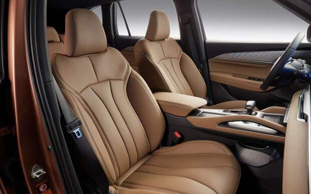 Geely Monjaro появился в РФ под брендом Renault и оказался дешевле «оригинала»