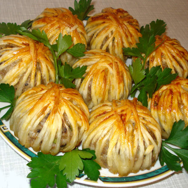 Мясные шарики с овощами