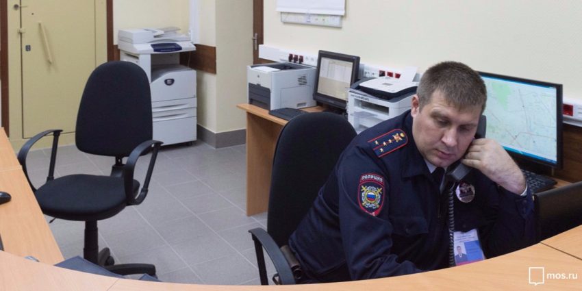 Дебошир с Нижней улицы показал полицейским свое достоинство