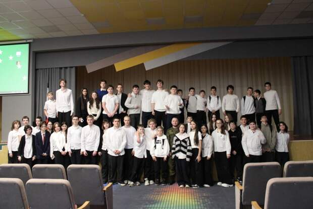 В Адыгее прошли встречи ветеранов СВО со школьниками