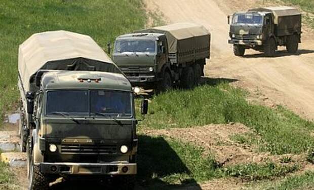 Военные РФ оборудуют позиции в районе Джанкоя и на севере Крыма Военные РФ оборудуют позиции в районе Джанкоя и на севере Крыма